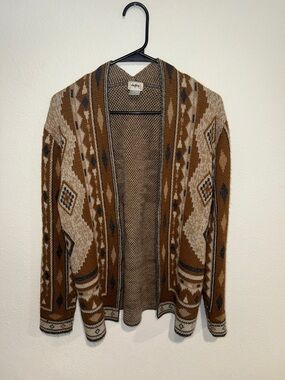 5 for $10 Aztec Design open cardigan size Small/Medium (material unknown)